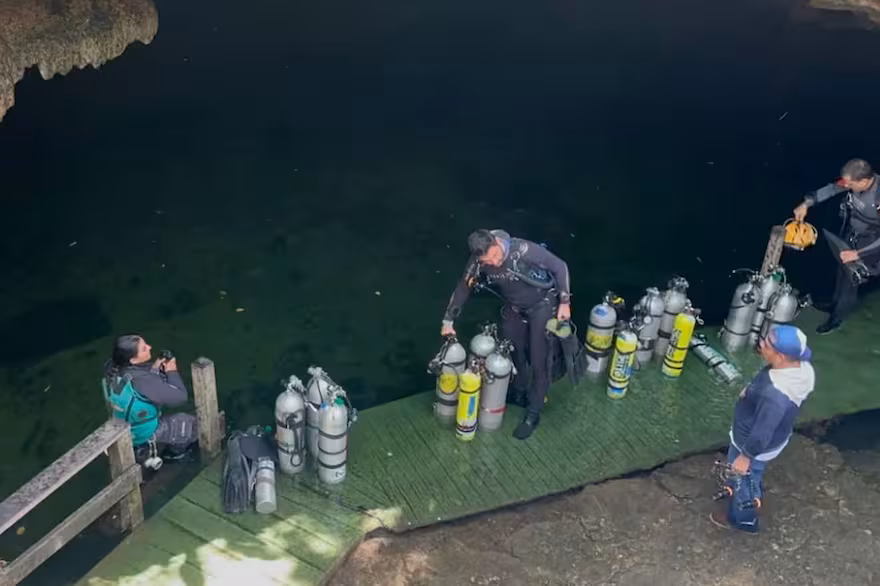 un-buzo-argentino-que-era-buscado-en-un-cenote-de-CUT4IPVGUZDWXCKPGP5BXS5UDY