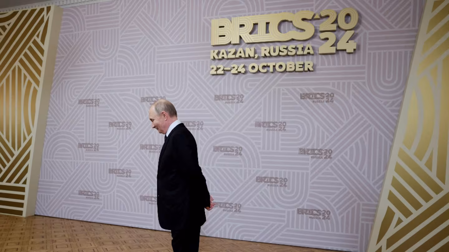 vladimir-putin-anfitrion-de-la-cumbre-de-los-brics-foto-reuters-U5KW4MFZ2RGHXAXBTHECWK3MR4