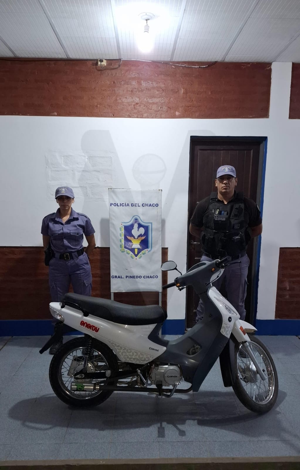 POLI 7
