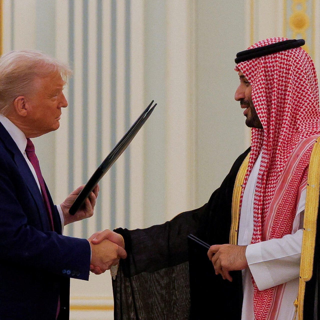 2025-05-13T140456Z_1226924016_RC21HEABBIT4_RTRMADP_3_USA-TRUMP-GULF-SAUDI